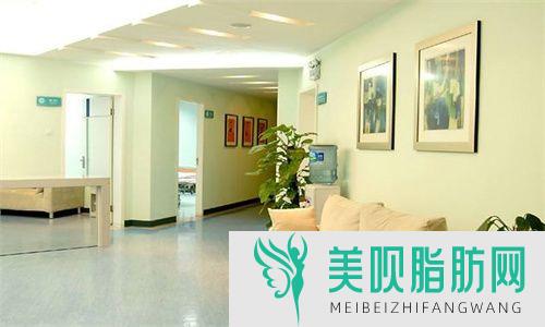 南京玻尿酸丰鼻基底整形美容医院排名[2022]南京莱茵医疗美容门诊部位列前十