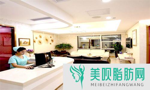 运城全身做抽脂术的价格大概需要多少(全身抽脂手术要多少钱)