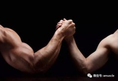 胳膊细怎么办(胳膊很细怎么办)