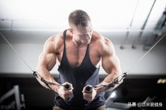 怎么练内侧胸肌(怎么练内侧胸肌视频)