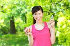 瘦身精油怎么抹(瘦身精油怎么抹胸)