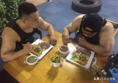 瘦子是怎么吃饭的(瘦子是怎么吃饭的呢)