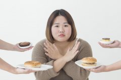 怎么正确喝水减肥(怎么正确喝水减肥)