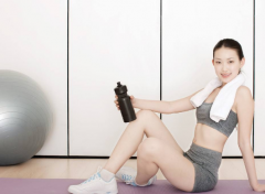 瘦腿提臀操(瘦腰瘦臀操)