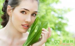 怎样快速瘦脸的方法(如何快速瘦脸方法)