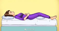 腿部怎么夹书(腿中间夹本书)