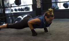 男人减腰部赘肉的方法(男生腰部赘肉怎么减有)