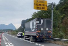 腿走路不直怎么回事(腿不直咋回事)