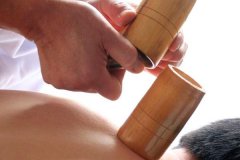 拔罐子拔了半天肉不红怎么回事啊