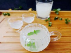 减肥的薏米水怎么做(薏米泡水可以减肥吗)