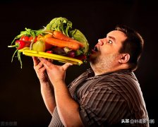 肚脐上方的肉怎么减(肚脐上方的肉怎么减下去)