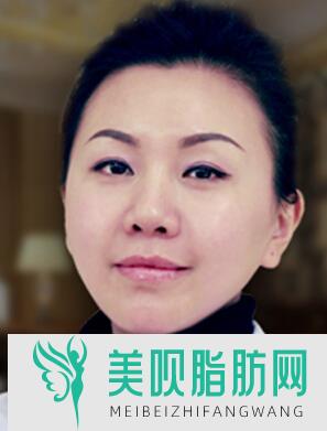 成都春天医疗美容门诊部许丽君