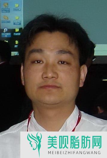 安徽医科大学第一附属医院整形美容中心朱飞