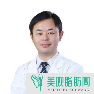 重庆小氧医疗美容诊所叶进