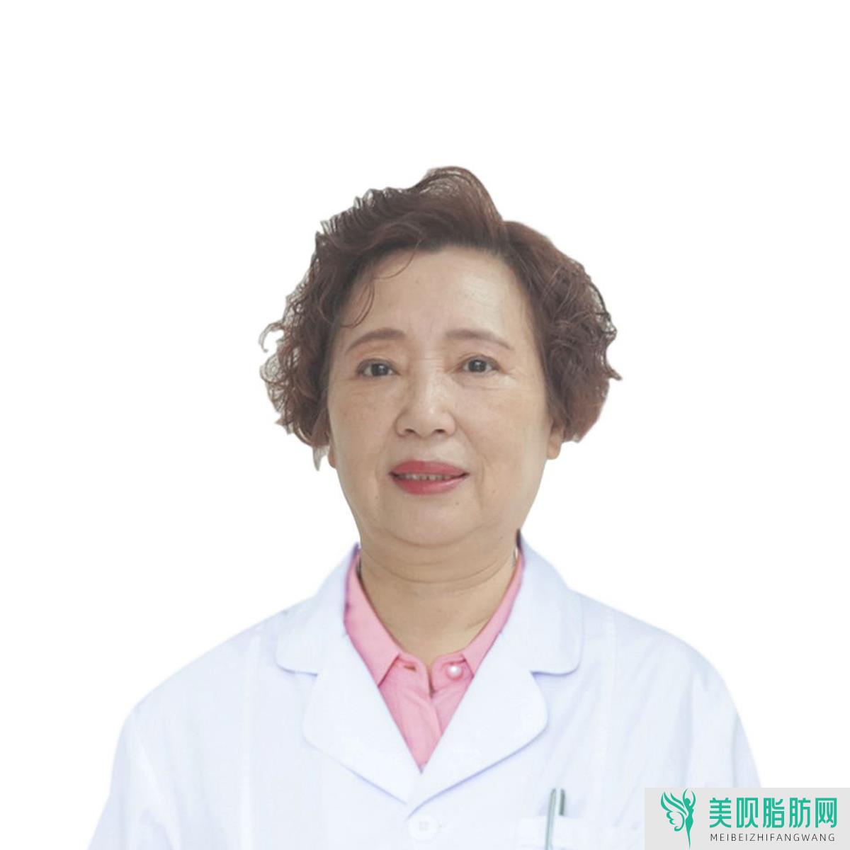 吉林新华明眼科医院李亚丽