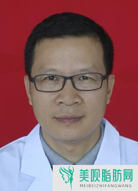 珠海睿丽口腔门诊部罗建锋