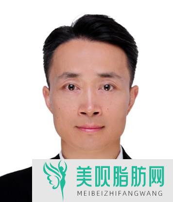 上海科瓦口腔门诊部郭奇