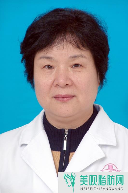 广州三仁口腔门诊部李康英