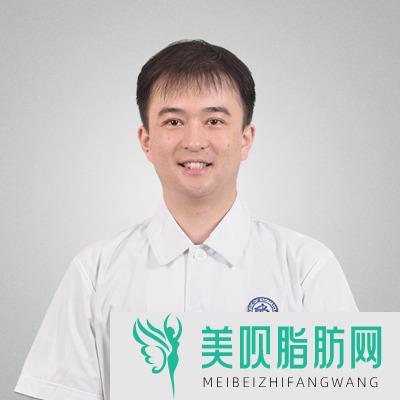 重庆华西牙科医院李传述