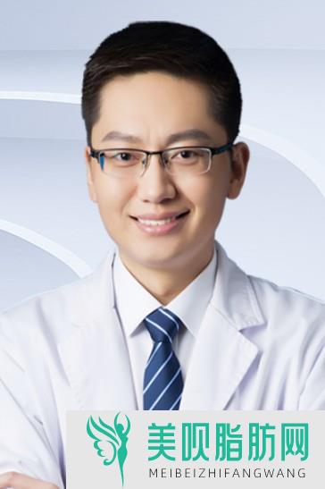 上海曙康口腔门诊部辛世超